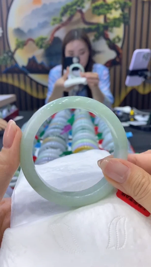 翡翠手镯未镶嵌00008150