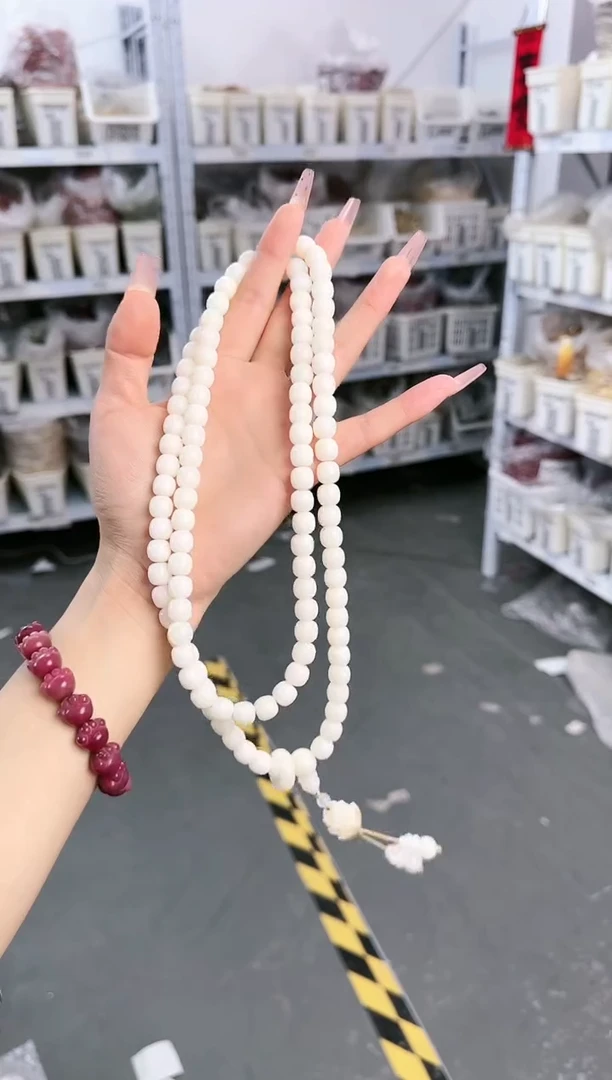 【闪购商品】菩提根/象牙果手串L-016145
