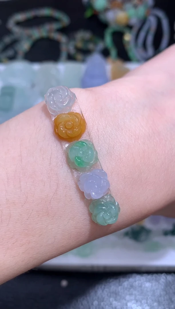 未镶嵌定制翡翠一套花花