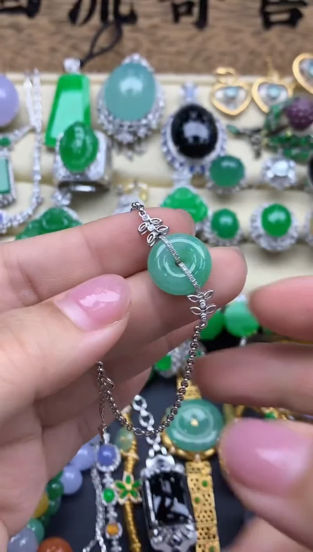 【闪购商品】翡翠手串18K金镶嵌419-中国好珍宝1