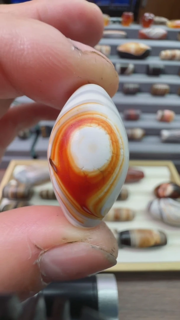 未镶嵌颈饰玛瑙/玉髓Z*玛瑙31*18