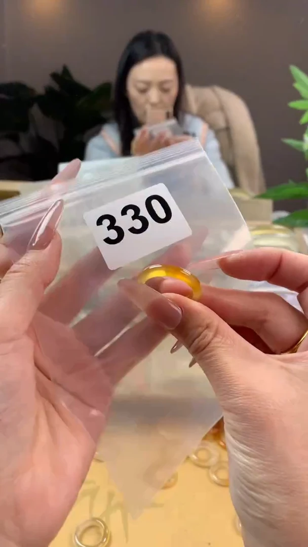 【闪购商品】玛瑙/玉髓手镯未镶嵌330