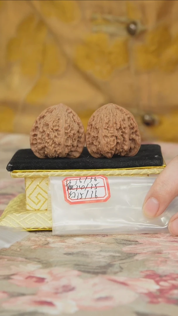 把件文玩核桃密纹