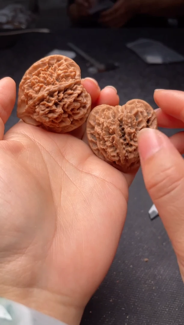 把件文玩核桃w359  状元冠 42尺