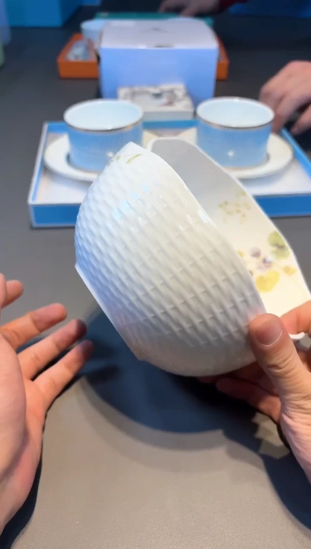 【闪购商品】瓷片新号开播全场福利保正保真
