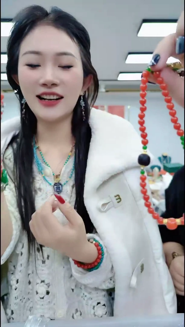 【闪购商品】南红玛瑙颈饰合金0231 南红手机链