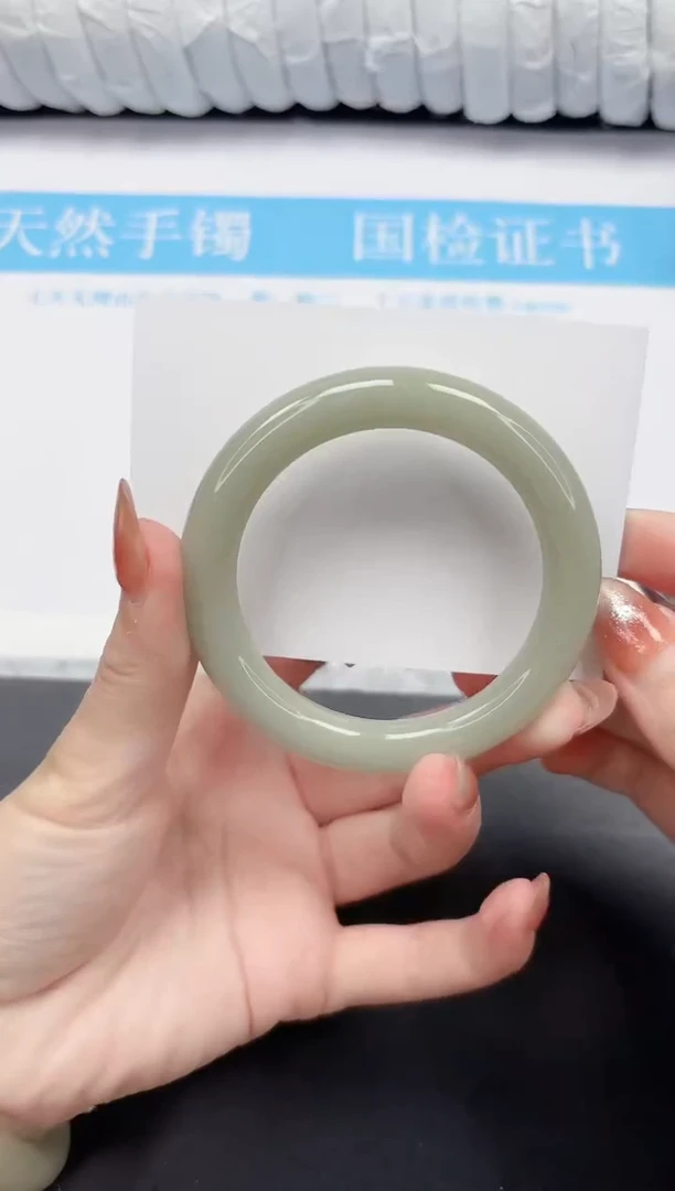 未镶嵌手镯石英质玉232-60DY