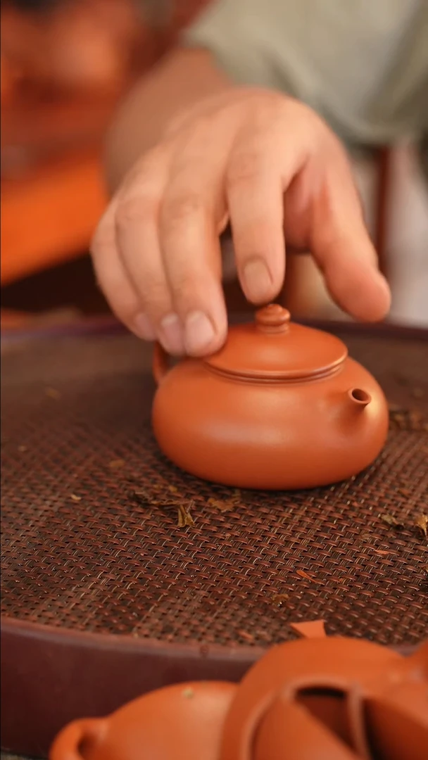 茶壶紫砂原矿手工制作朱泥 半手工 160cc