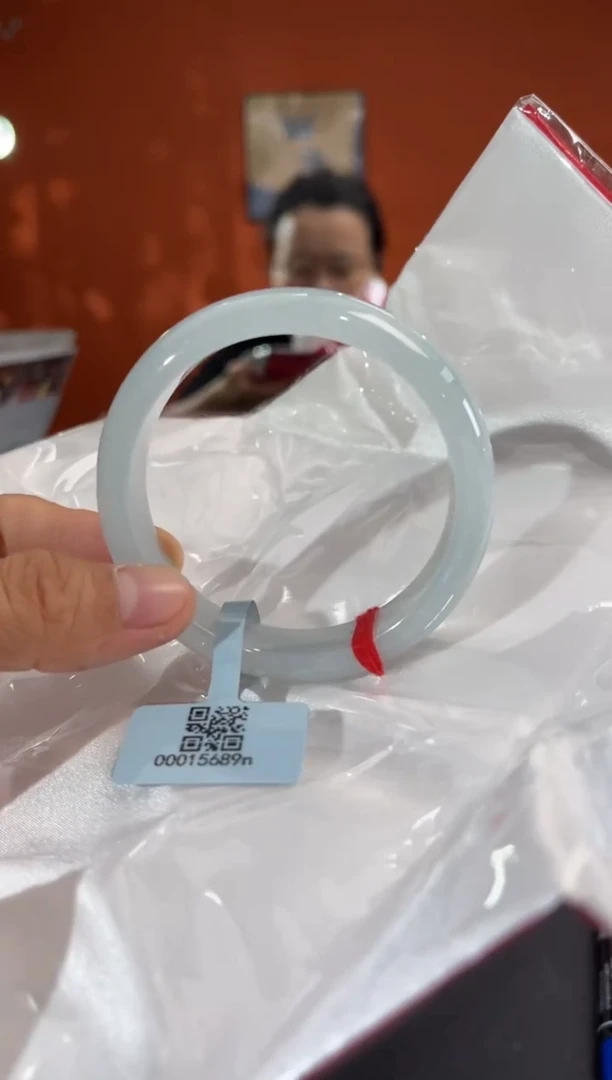 未镶嵌手镯翡翠糖?3 56