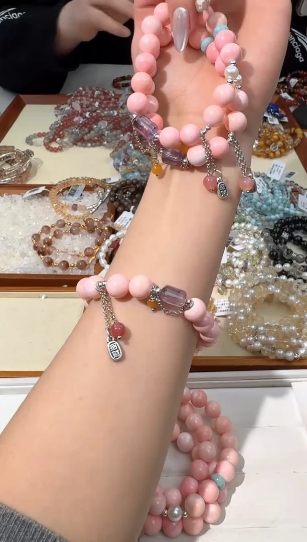 【闪购商品】水晶手链银S925镶嵌D095粉贝大卡紫水桶珠设计款