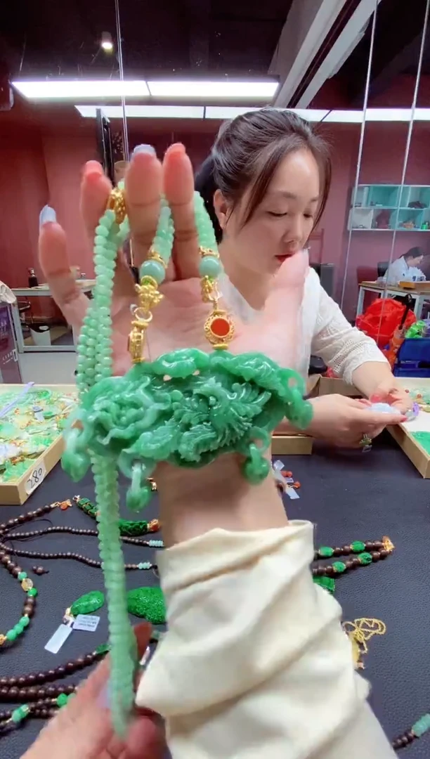 颈饰未镶嵌翡翠翡翠吊坠