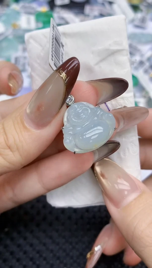 颈饰未镶嵌翡翠   天然翡翠A货  百元以上9米证书费自理