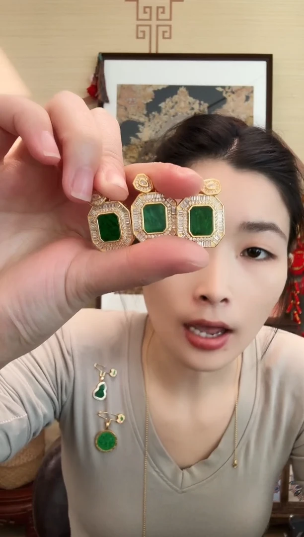 颈饰银S925镶嵌翡翠吊坠/多样性发货一件