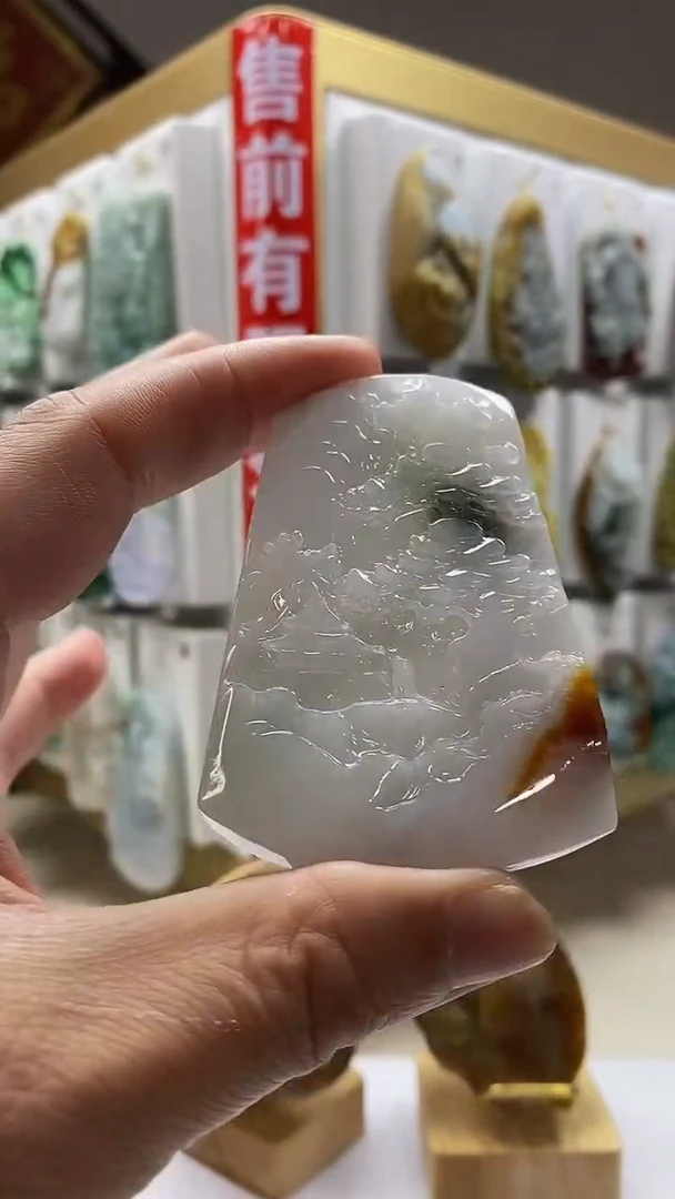 翡翠未镶嵌颈饰翡翠A货2025/7/19