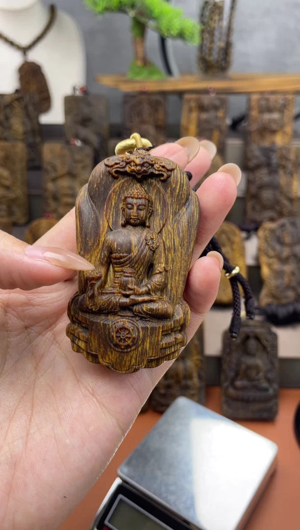 木木雕款 芽庄 药师佛7cm送养香瓶