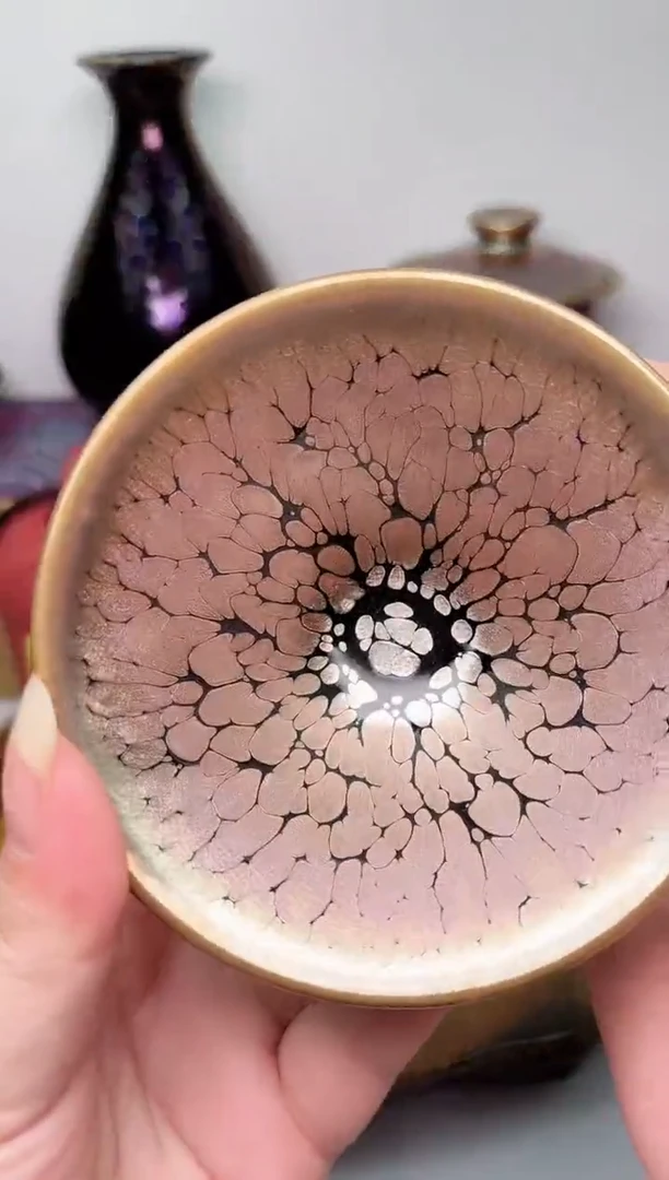 【闪购商品】茶盏春申阁福利1只，微瑕斗金，盏袋