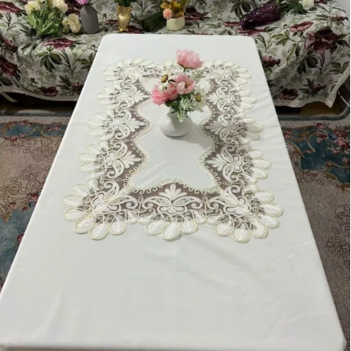 ZN131A-260意大利绒【125*180】珍珠白意大利绒加毛巾绣花边桌布
