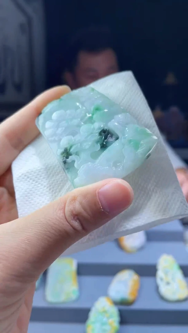 吊坠(不含链)未镶嵌翡翠翡翠