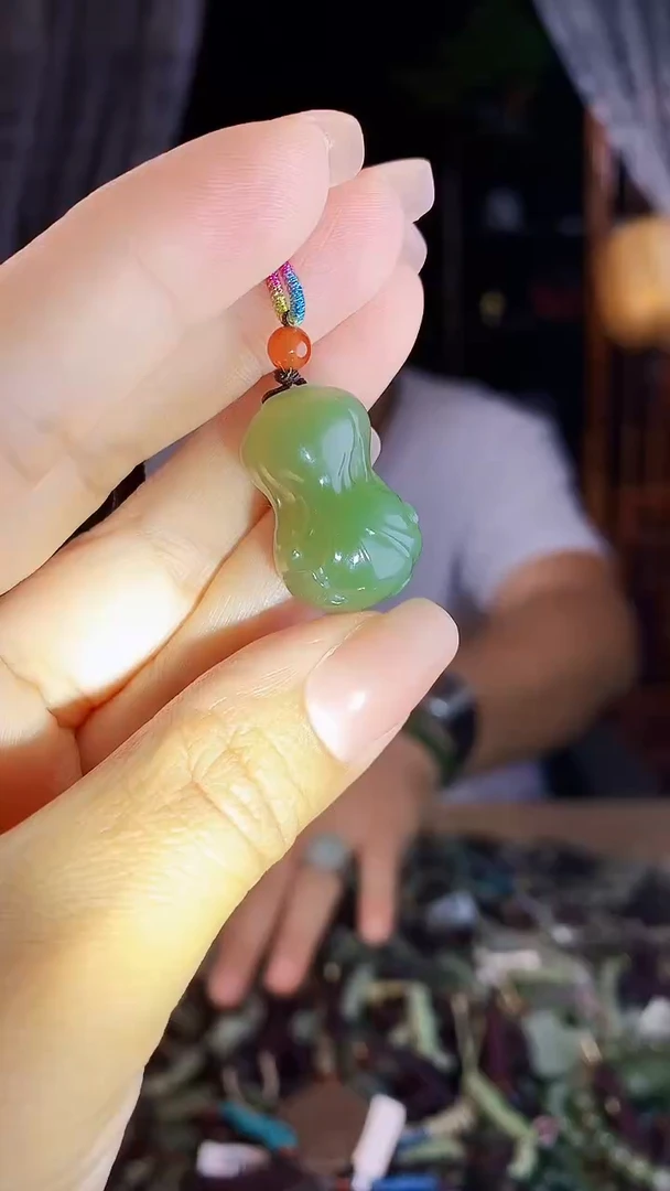 未镶嵌和田玉挂件多样性发货拍一发一