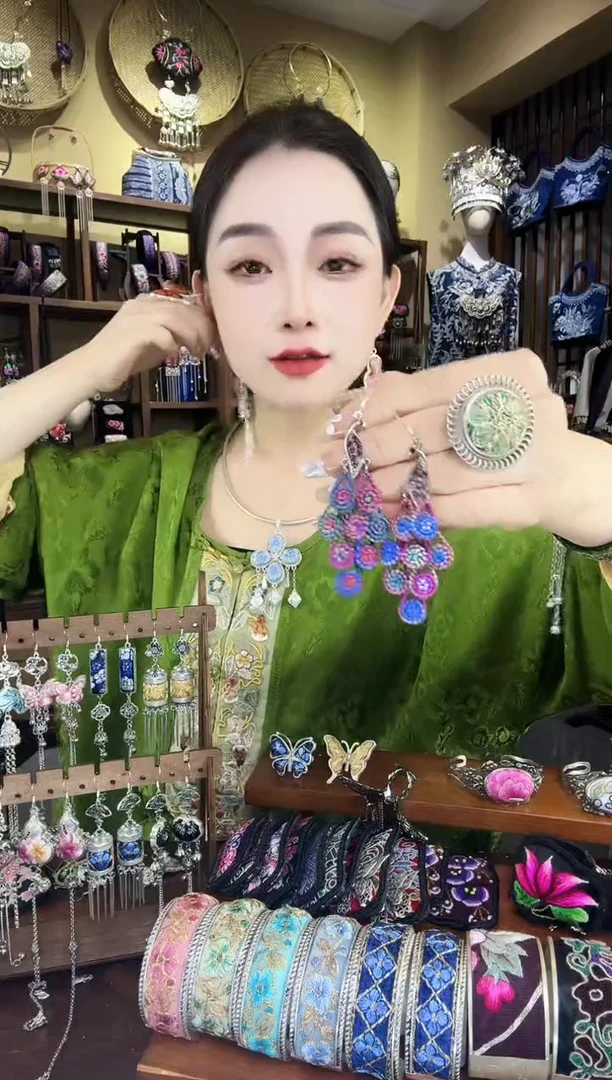 刺绣非遗刺绣民族风耳环