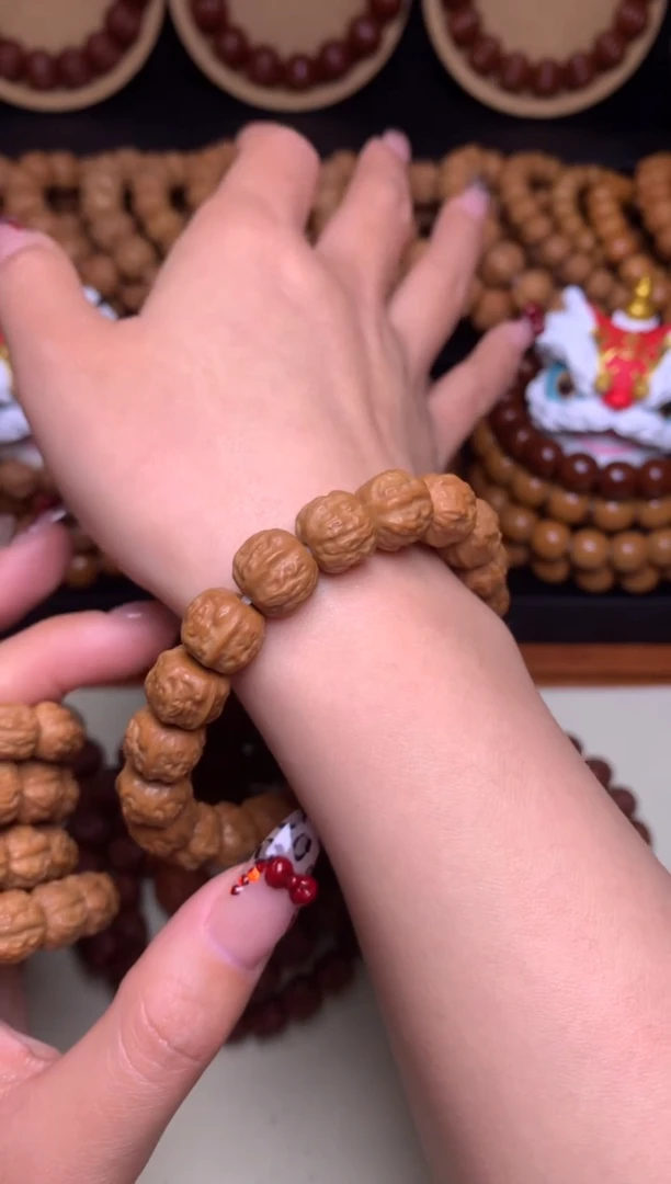 【闪购商品】猴头核桃手串10-11mm+金蟾蛤蟆头小馒头深雕全品