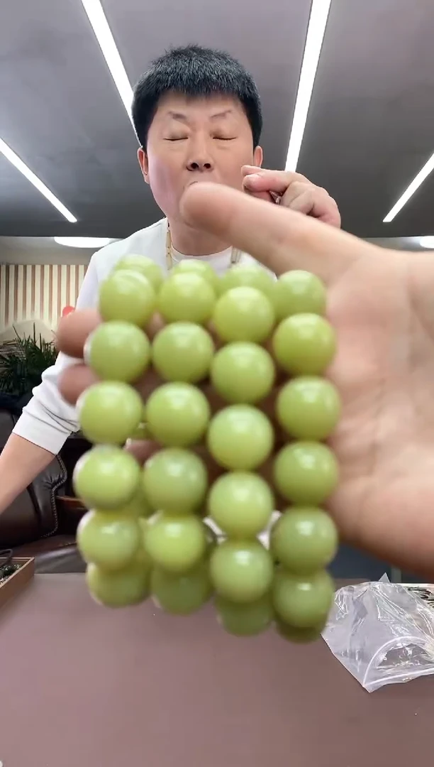 【闪购商品】岫玉苹果16未镶嵌多样式发货随机发一