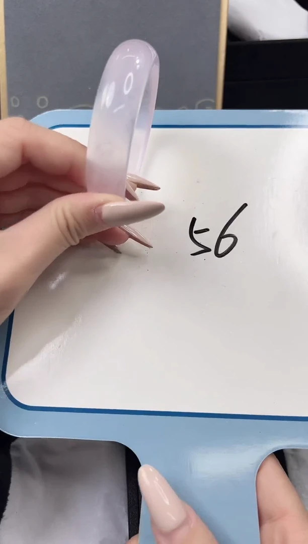 未镶嵌手镯石英质玉56圈口