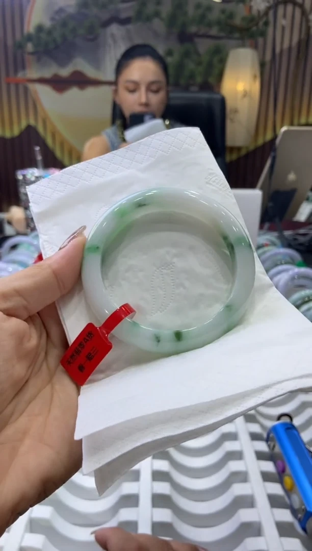 未镶嵌手镯翡翠00004005