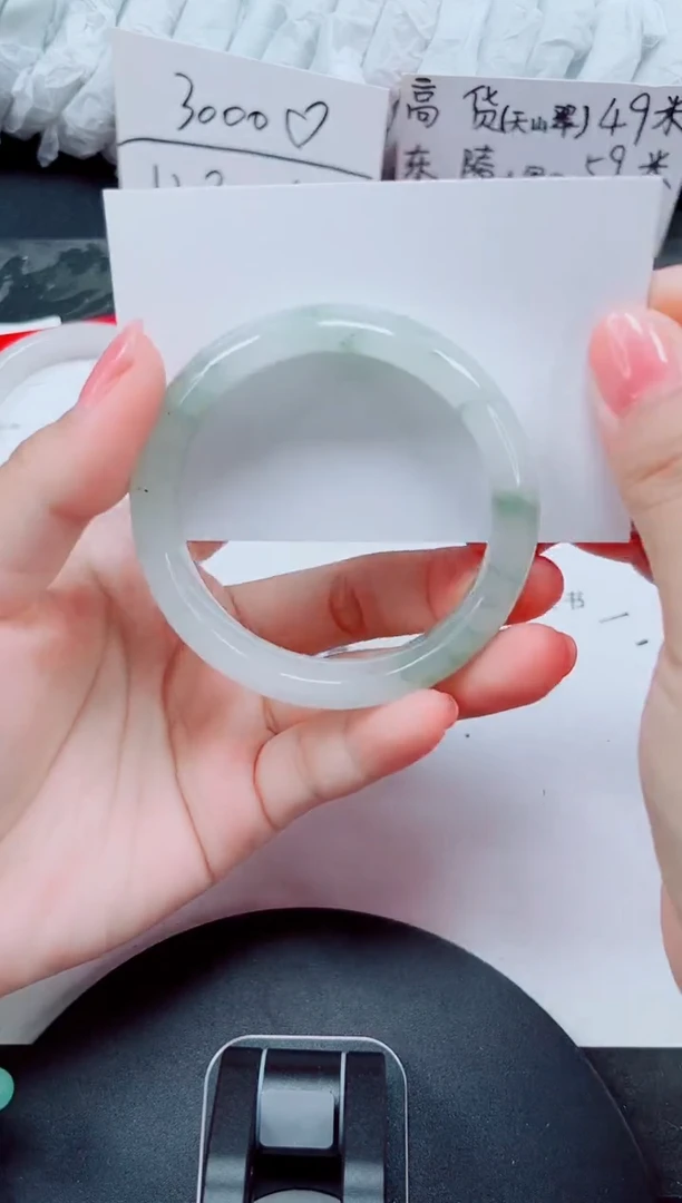 未镶嵌手镯石英质玉67-53/54