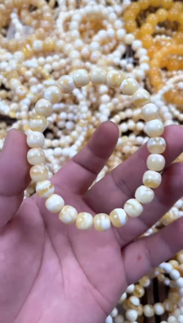 裸石琥珀未镶嵌B19  8.5左右老型