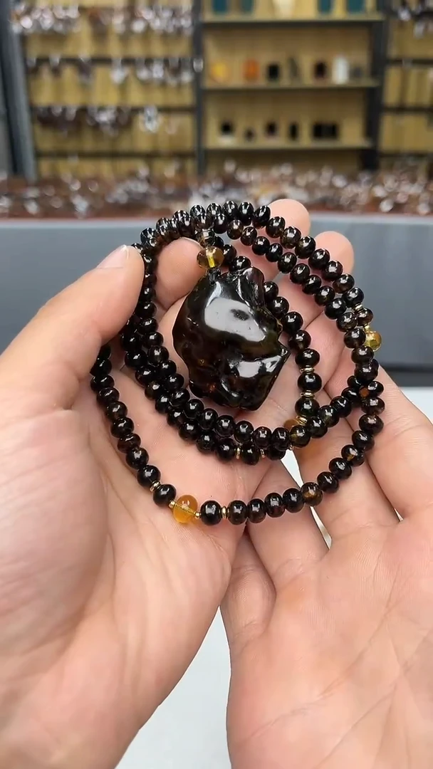 裸石琥珀未镶嵌抚顺琥珀6+套链多样性发其一