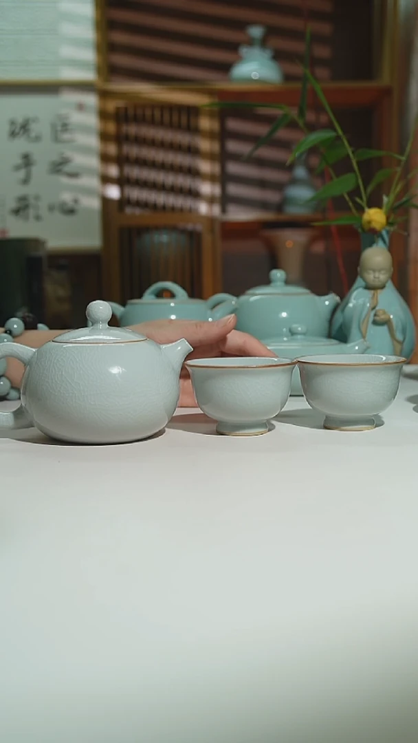 月白运圈西施壶加2支小压手