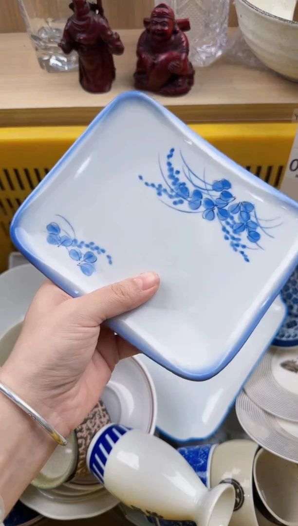 317回流瓷器，默认微瑕，18包邮