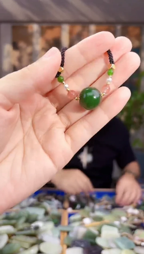 和田玉未镶嵌挂件拍一发一