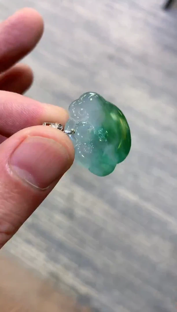 颈饰未镶嵌翡翠天然A货翡翠