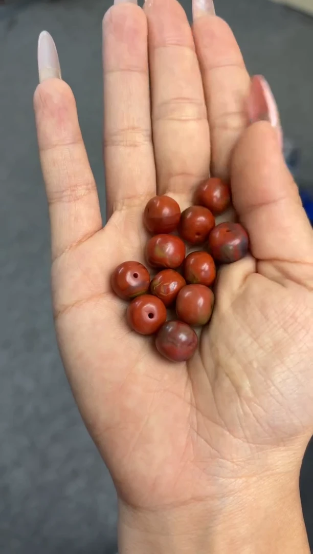 南红玛瑙单珠未镶嵌黄皮包浆10-11mm老型单珠多样性发1