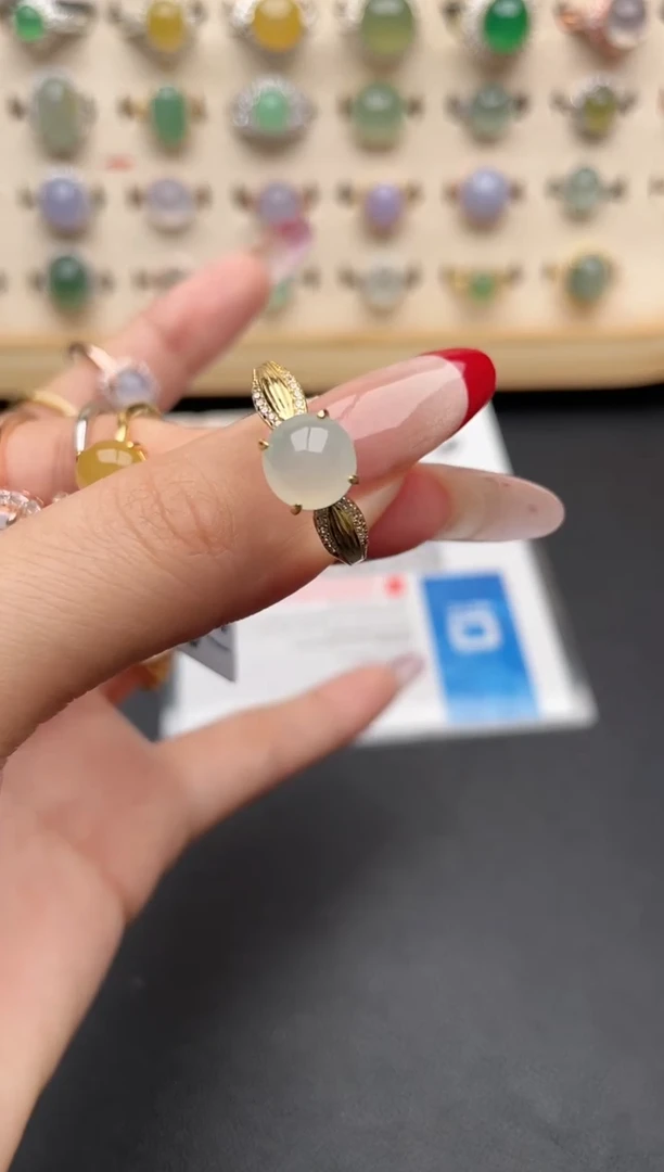 【闪购商品】翡翠戒指银S925镶嵌一物一证一礼盒