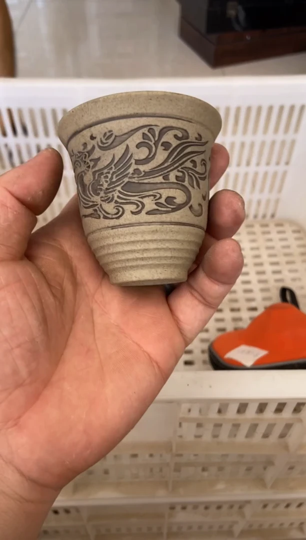 杯无运费险有瑕疵的摄影的产品有使用过的痕迹有点脏介意勿拍