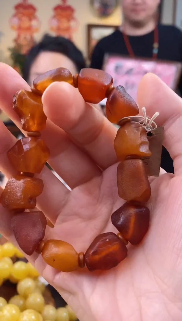 【闪购商品】琥珀手串未镶嵌手串