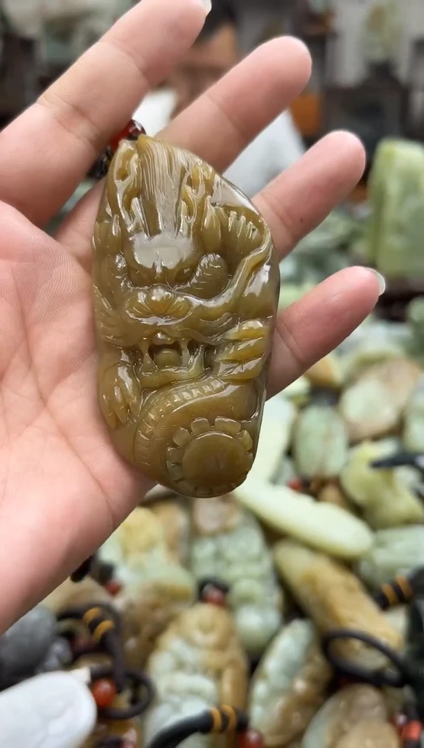 和田玉未镶嵌把件1