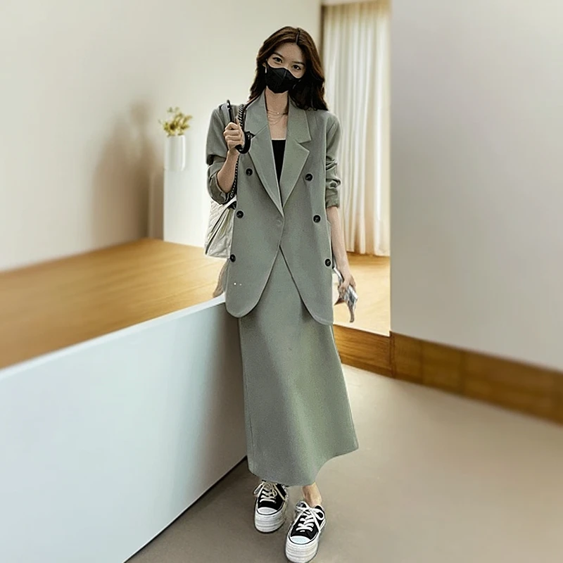 时尚气质西装套装裙女装初秋2025新款设计感显瘦西时尚西装裙套装