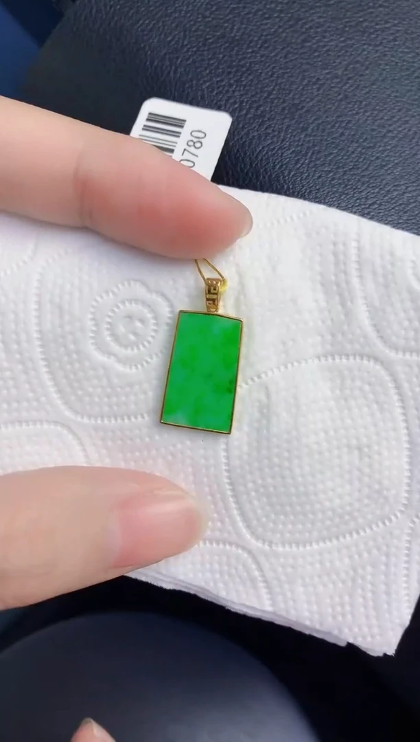 颈饰18K金镶嵌翡翠天然翡翠缅甸A货