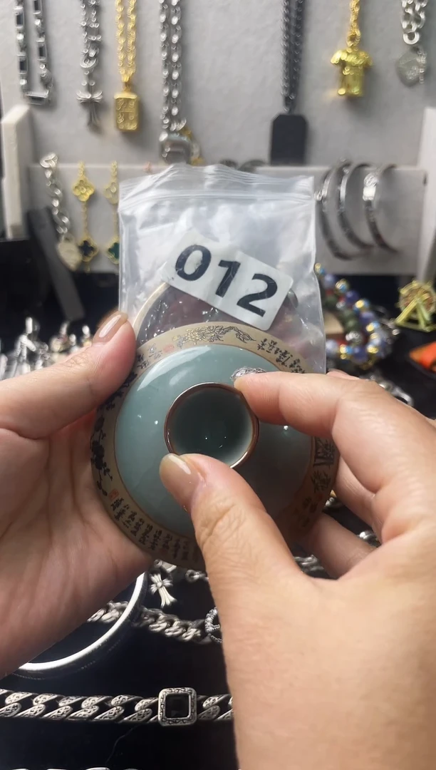 大****刚闪购商品如图所示