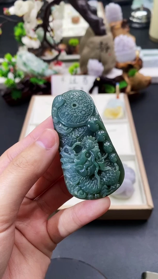 颈饰未镶嵌翡翠天然缅甸A货翡翠