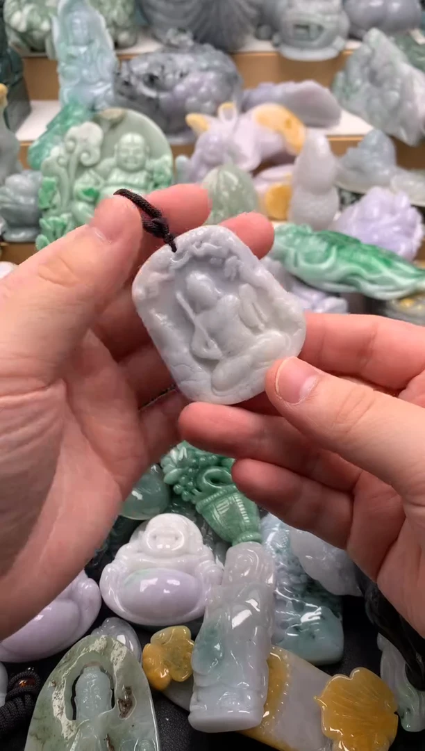 吊坠(不含链)未镶嵌翡翠1