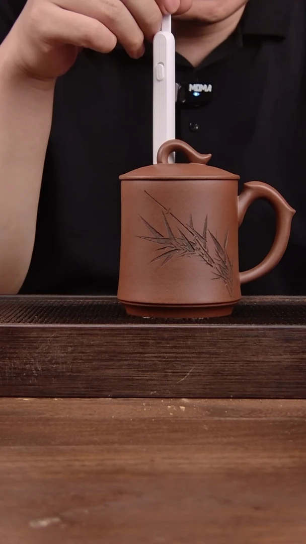 茶壶紫砂休****斯紫泥刻绘盖杯  ！   一帆风顺