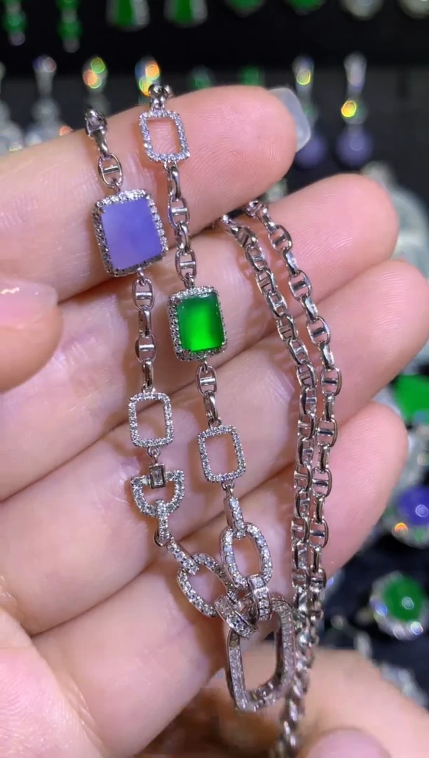 【闪购商品】翡翠颈饰18K金镶嵌高冰玻翡翠万能链