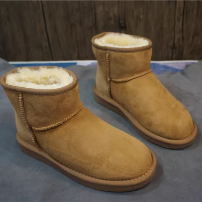 冬季新款圆头平跟舒适保暖女靴  纯羊毛皮毛一体短靴24-2