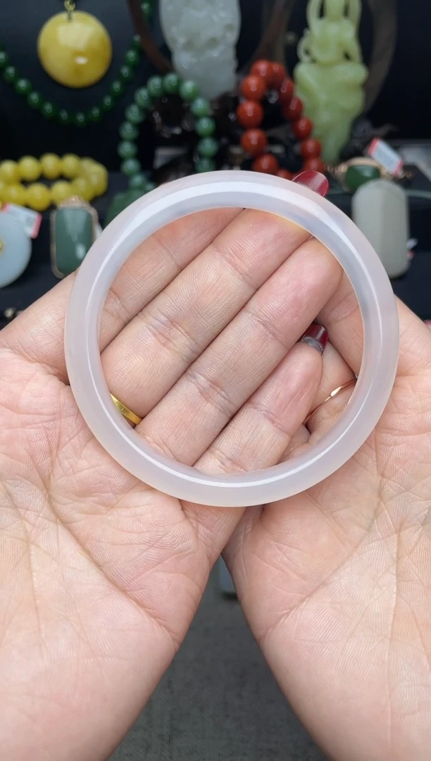 【闪购商品】玛瑙/玉髓手镯未镶嵌手镯61