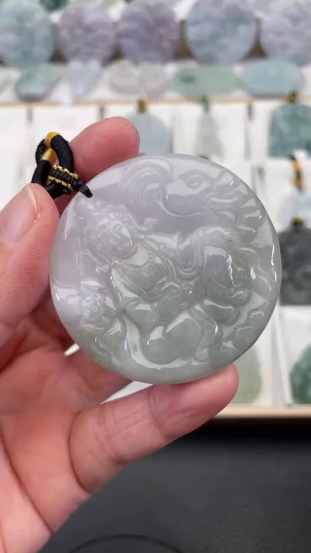 颈饰未镶嵌翡翠天然缅甸翡翠A货224